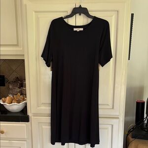 LOFT Black Sheath Dress Short Sleeve Crew Neck